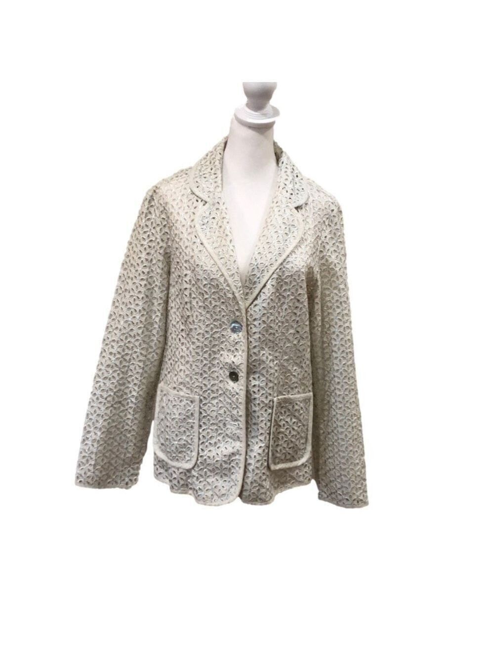 SUSAN Graver Style linen blend eyelet blazer. Size M. Ivory silver thread spring
